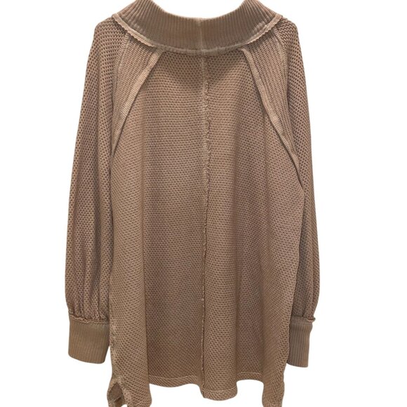 Free People We The Free She’s a Keeper Sweater Tan Pullover Size Medium - Picture 10 of 15